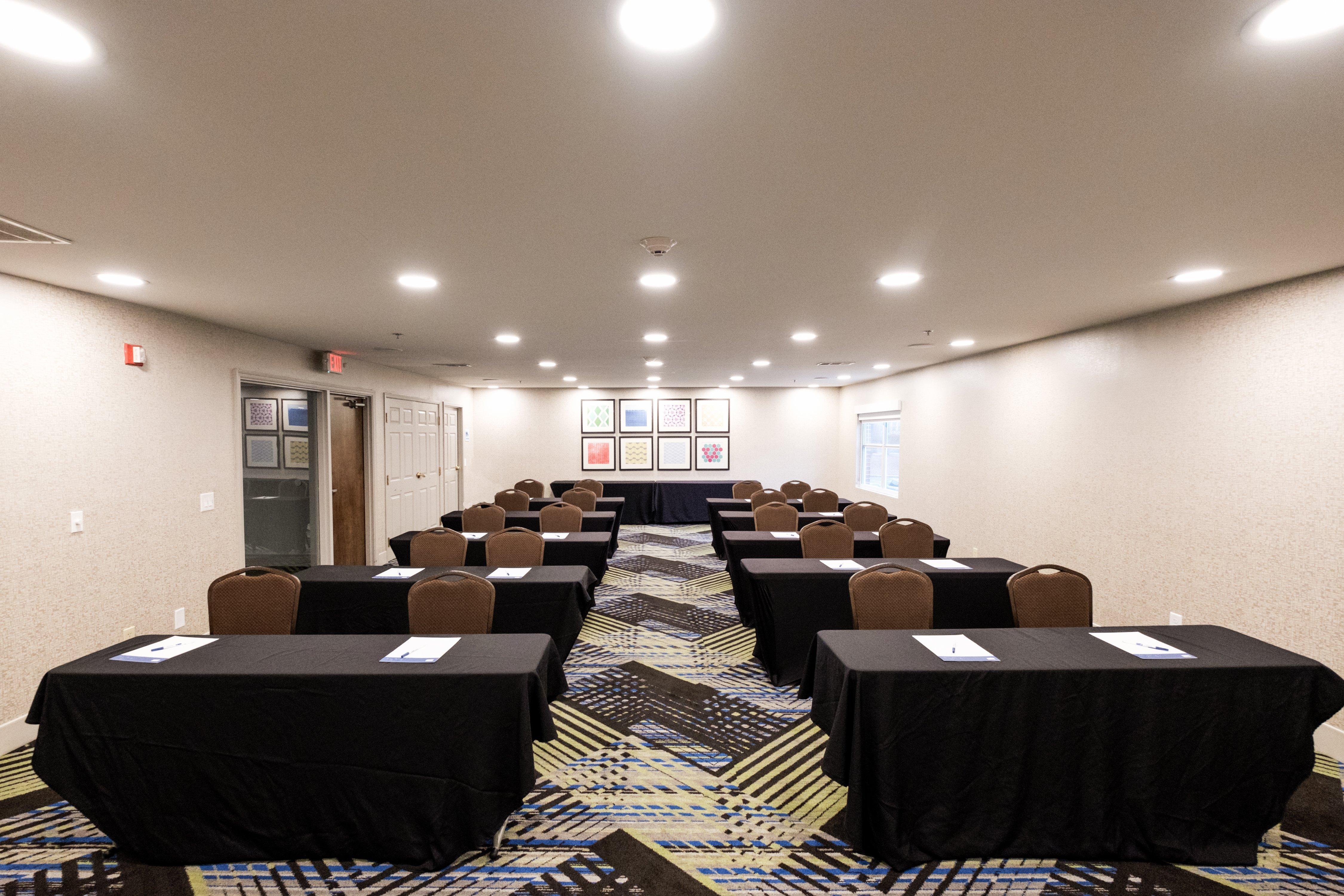 Holiday Inn Express Alpharetta - Roswell By Ihg Екстериор снимка