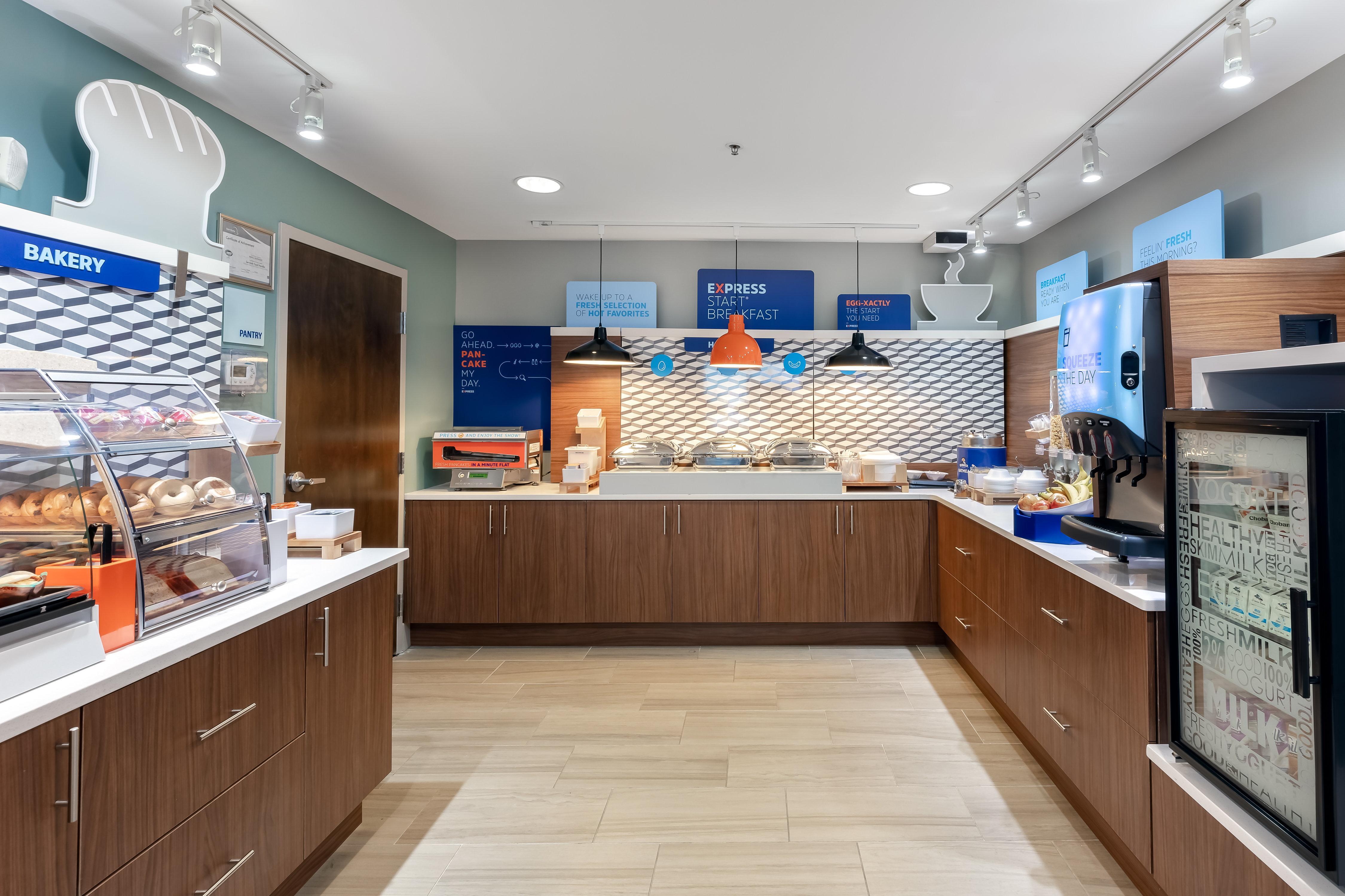 Holiday Inn Express Alpharetta - Roswell By Ihg Екстериор снимка