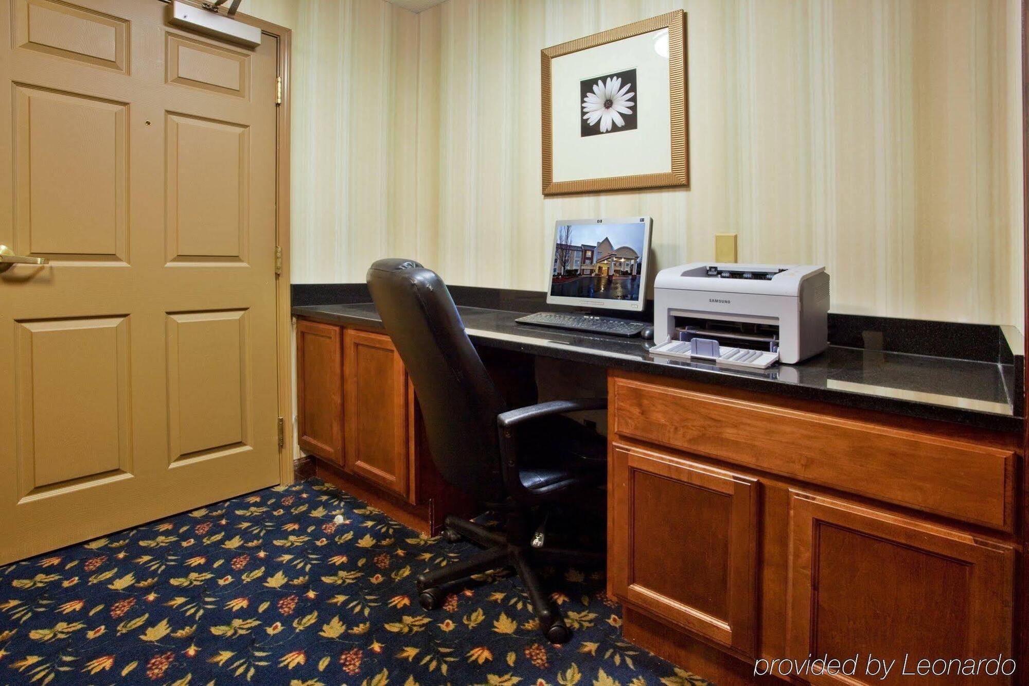 Holiday Inn Express Alpharetta - Roswell By Ihg Екстериор снимка